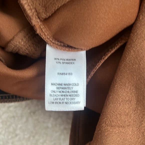 Marc New York by Andrew‎ Marc size medium faux suede pants - Picture 9 of 9